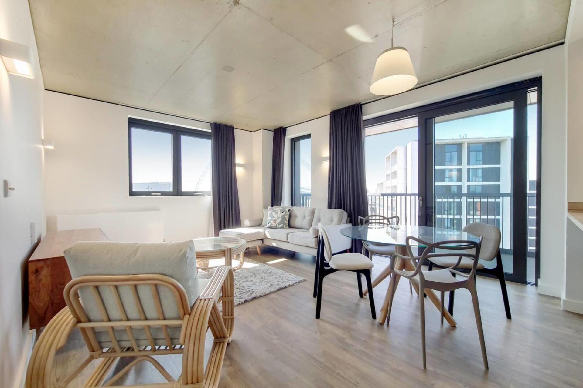 Botanical-Inspired Apartments At Repton Gardens Right In The Heart Of Wembley Park London Ngoại thất bức ảnh